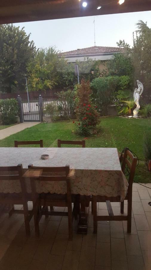 مبيت وإفطار بسكييرا ديل غاردا Giulietta E Romeo المظهر الخارجي الصورة